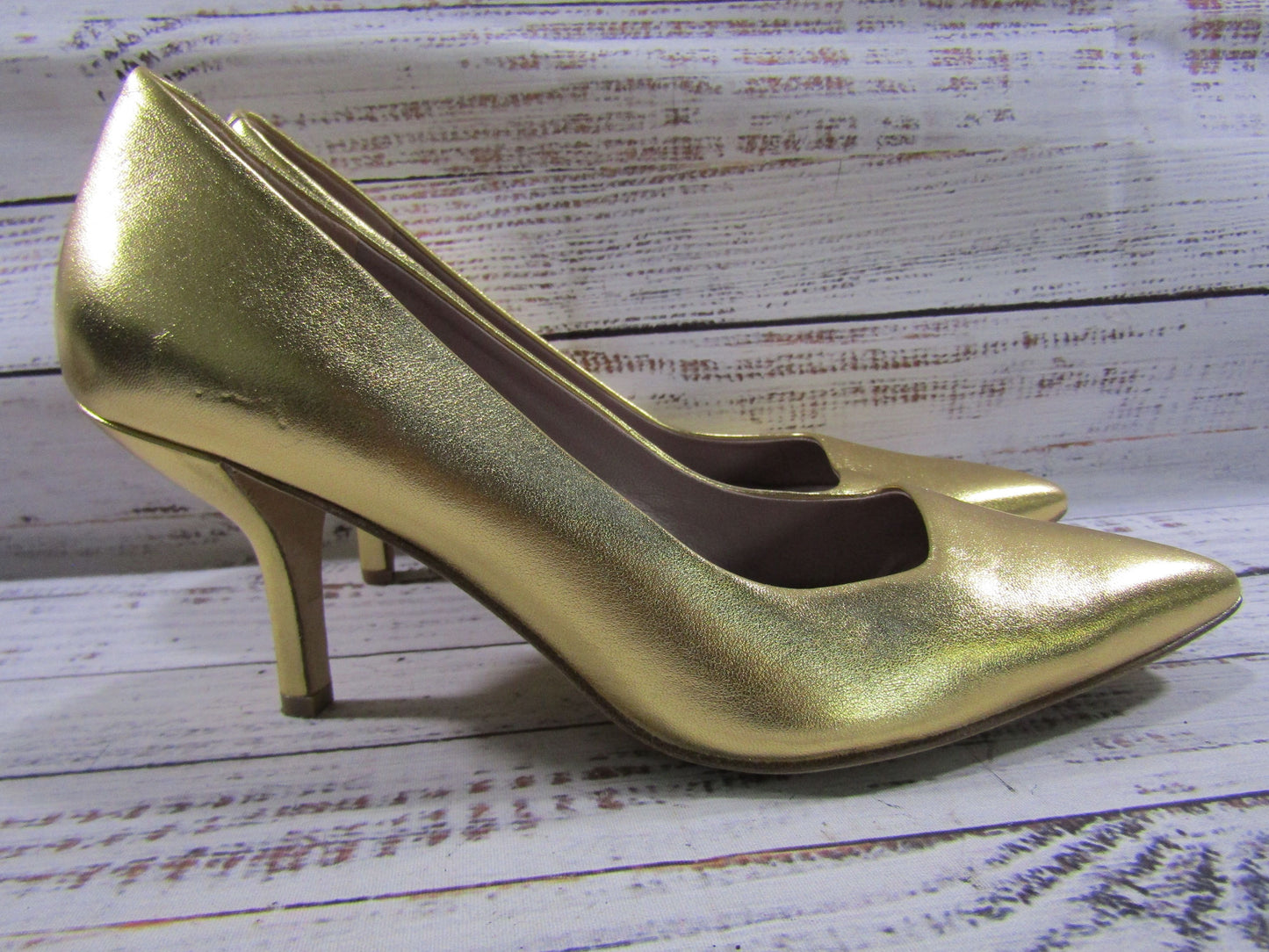 Diane Von Furstenberg Women's Gold Leather Pointed Toe Pumps Size 7