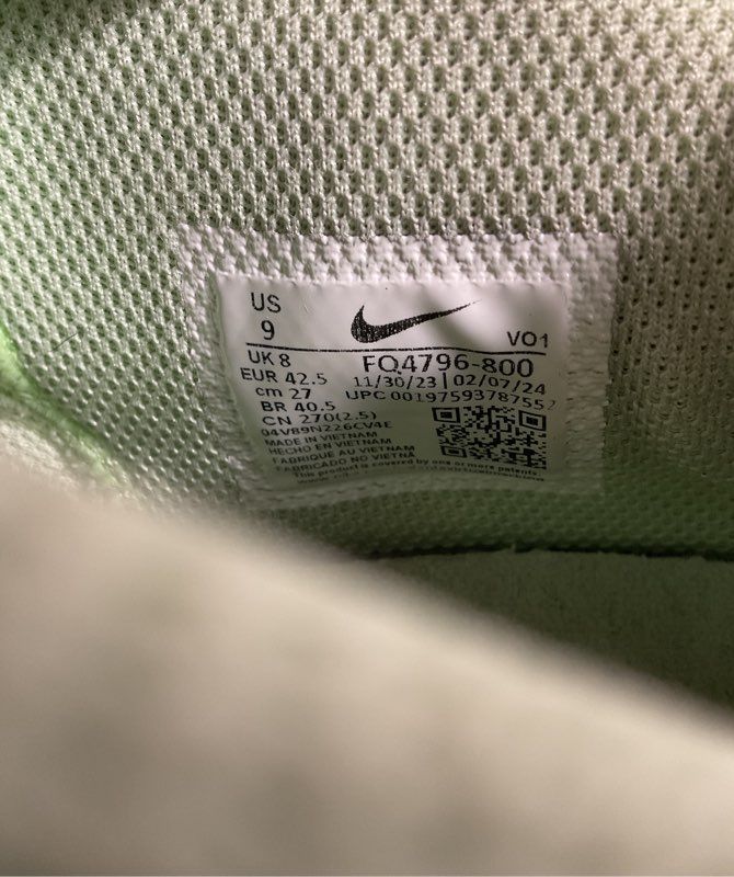 Nike JA 1 'Mismatched' Men's-FQ4796-800 Size 9 Green & Mandarin