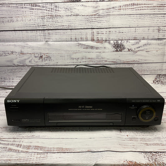 Sony SLV-790HF DA Pro 4Head HiFi VCR Stereo Turns on seems to work