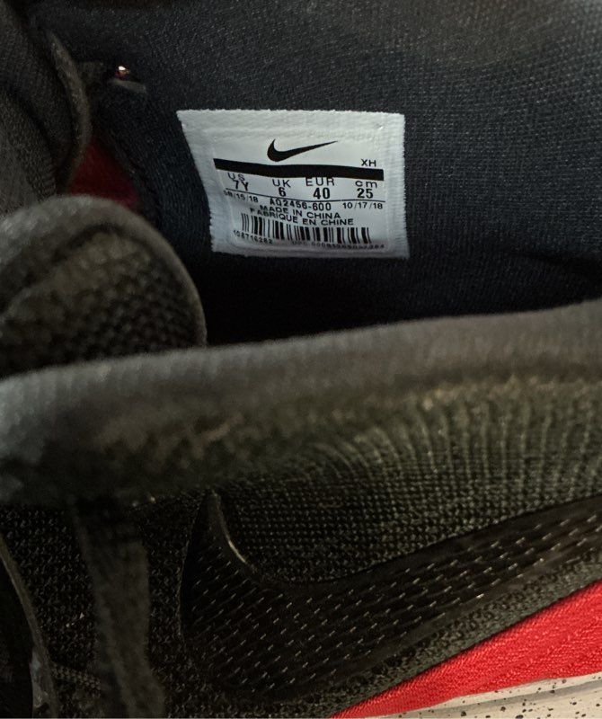 Unisex Kids Nike Kyrie 5 Basketball Black W/red Sneaker Size 7Y