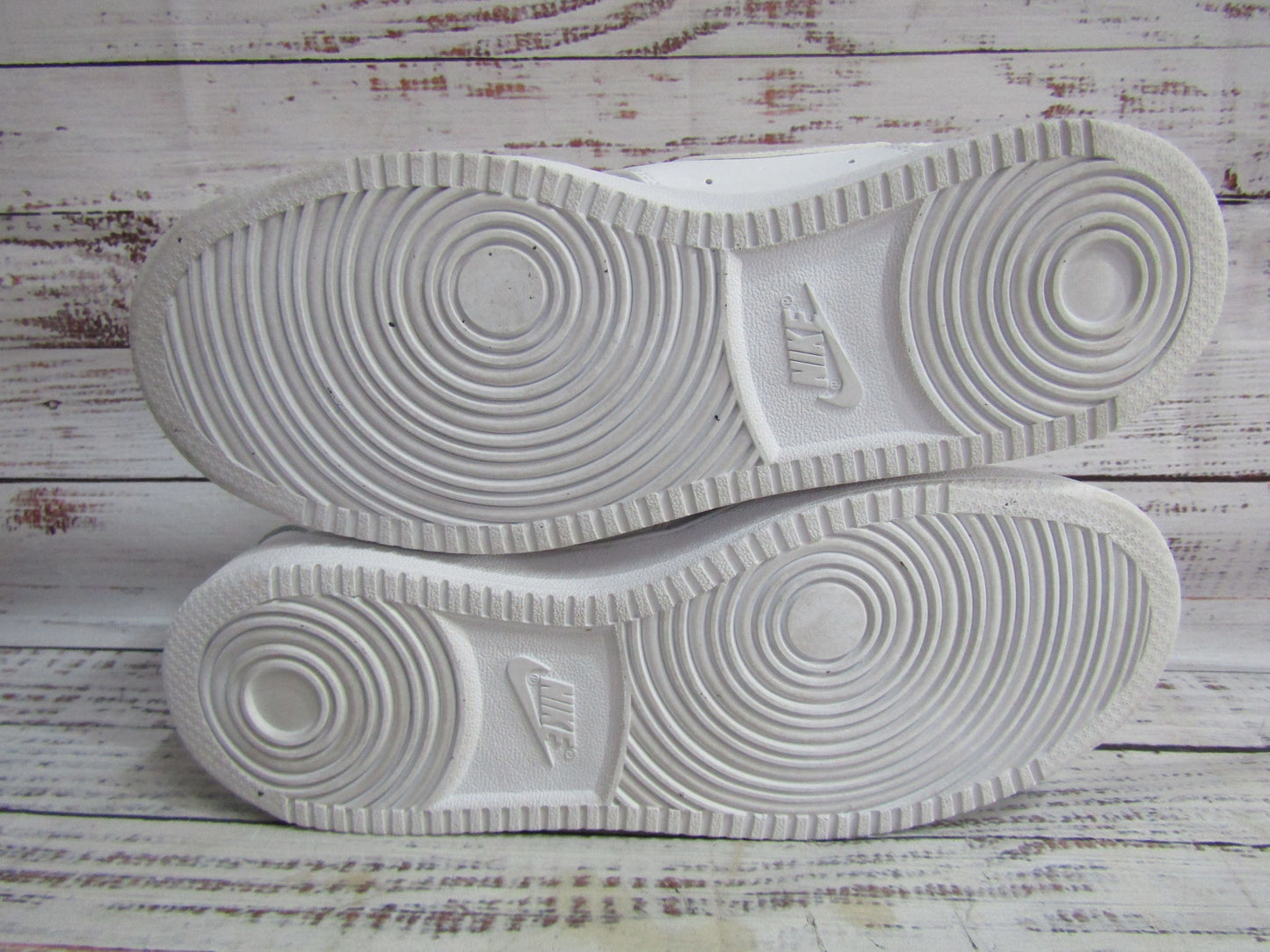 Nike Court Vision Men's White Leather Mid-Top Sneakers Size 8 CD5466-100