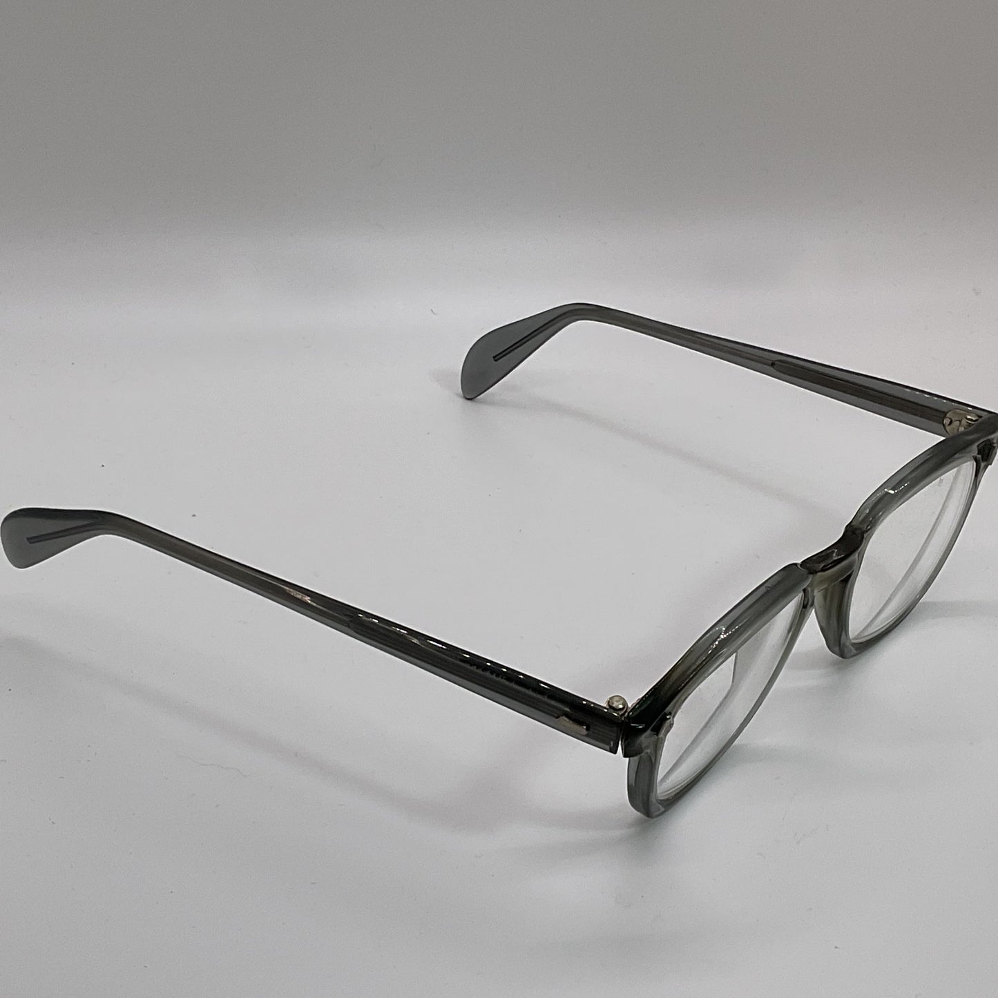 AMERICAN OPTICAL 4 1/2 Clear Gray Eyeglasses-FRAMES ONLY