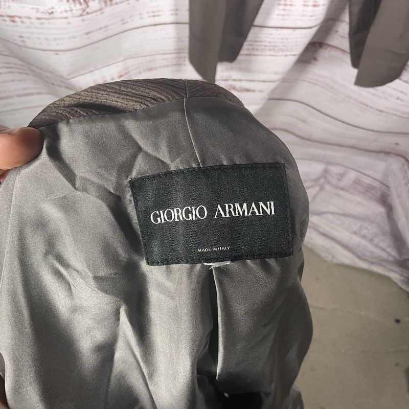 Giorgio Armani Black Label 100% Silk Taupe Shawl Lapel 2 pc. Suit *Read Desc"