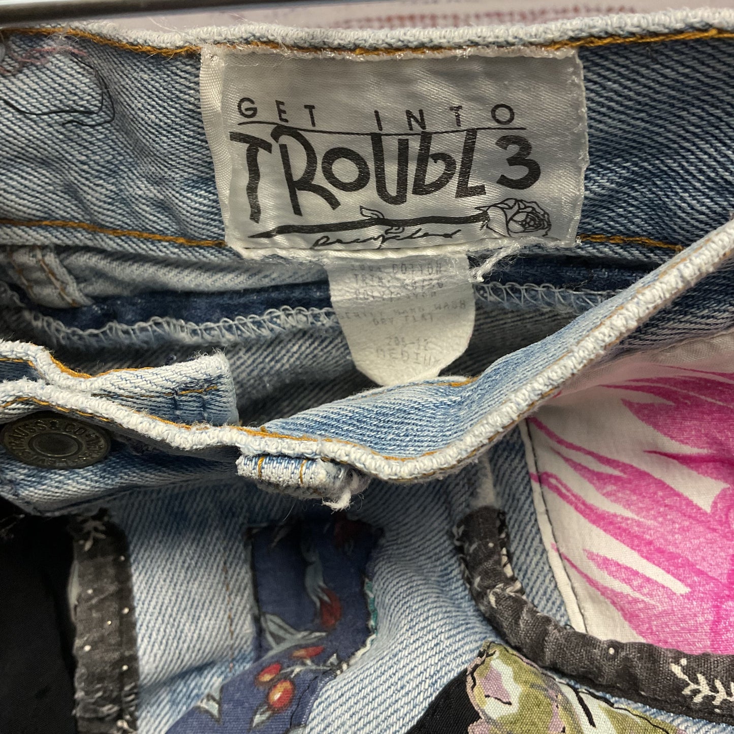 Levis Get Into Trouble Troubl3 Denim Patchwork Shorts - Size M