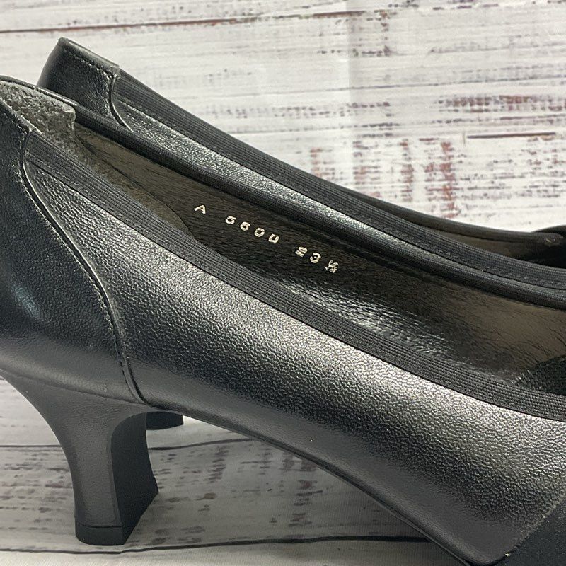 Riz Raffinee Black Leather Woven Satin Toe Detail Pump Heels Women's 7.5 US
