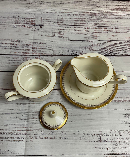 Vintage 1972 Edinburgh Noritake Matching Cream And Sugar Set