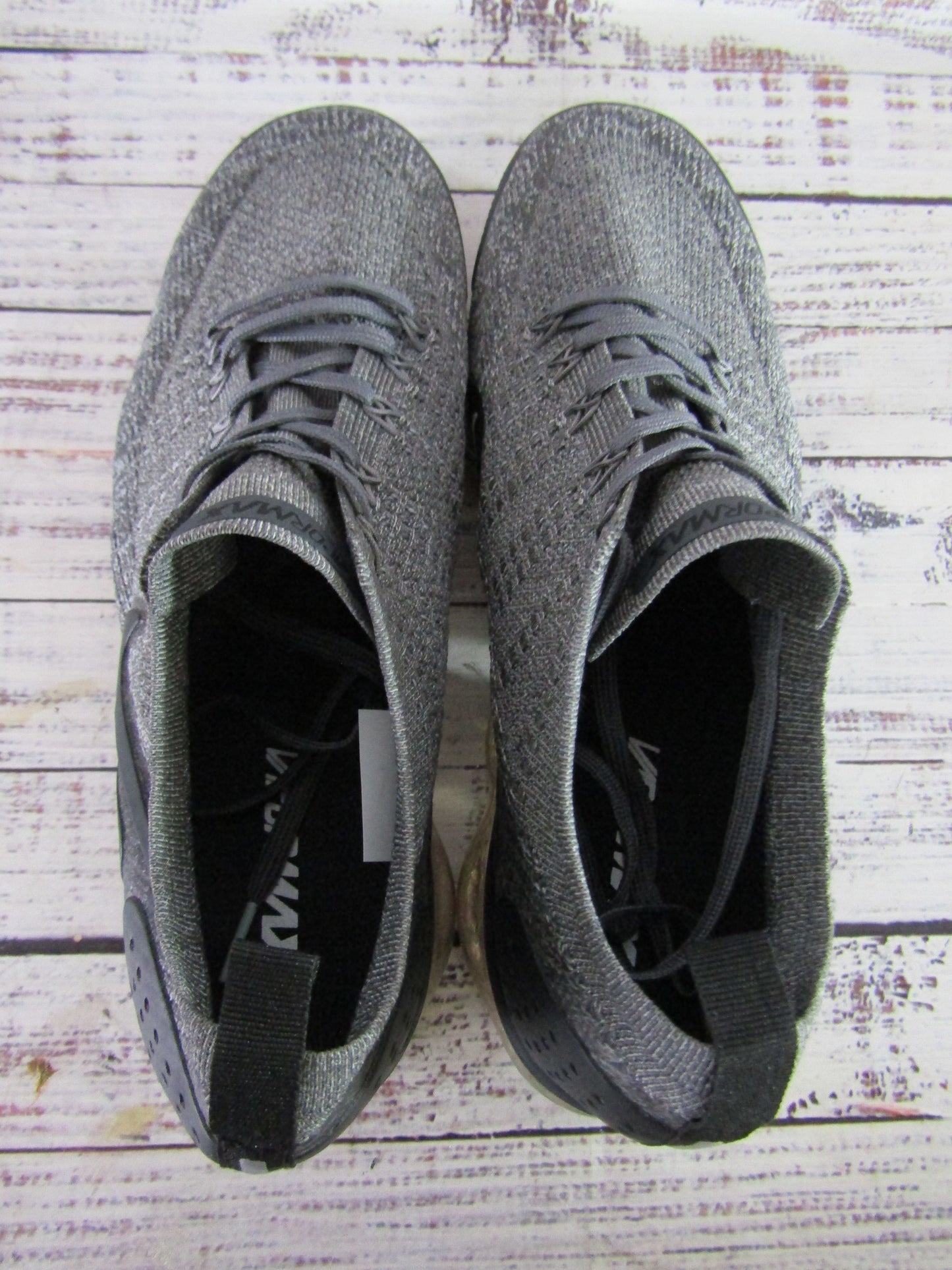 Nike Air Vapormax Flyknit 2 Wolf Grey Mens Gray Knit Sneakers Size 11 942842-002