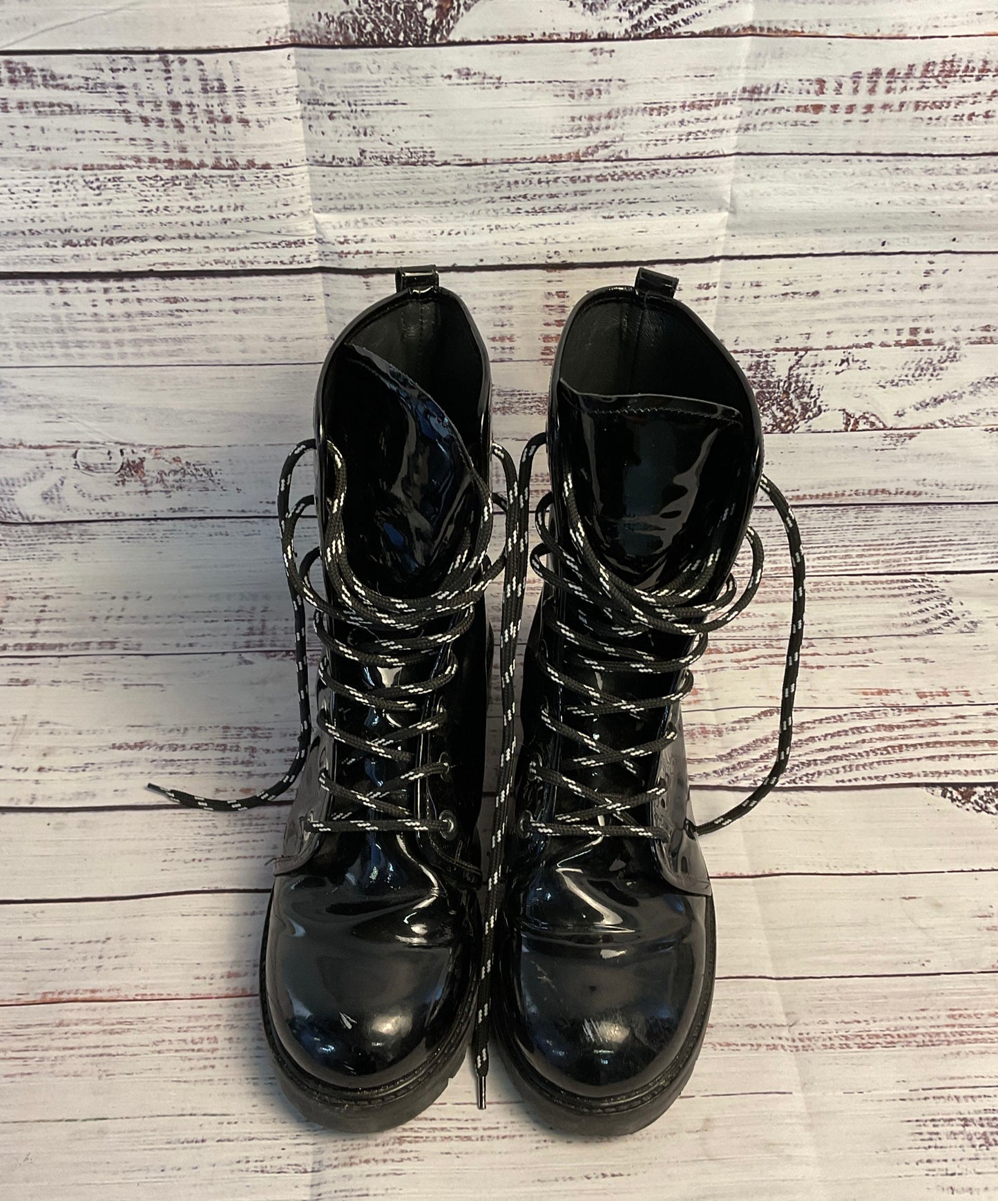 Stuart Weitzman Black Solid Metermaid Combat Boot Men 9