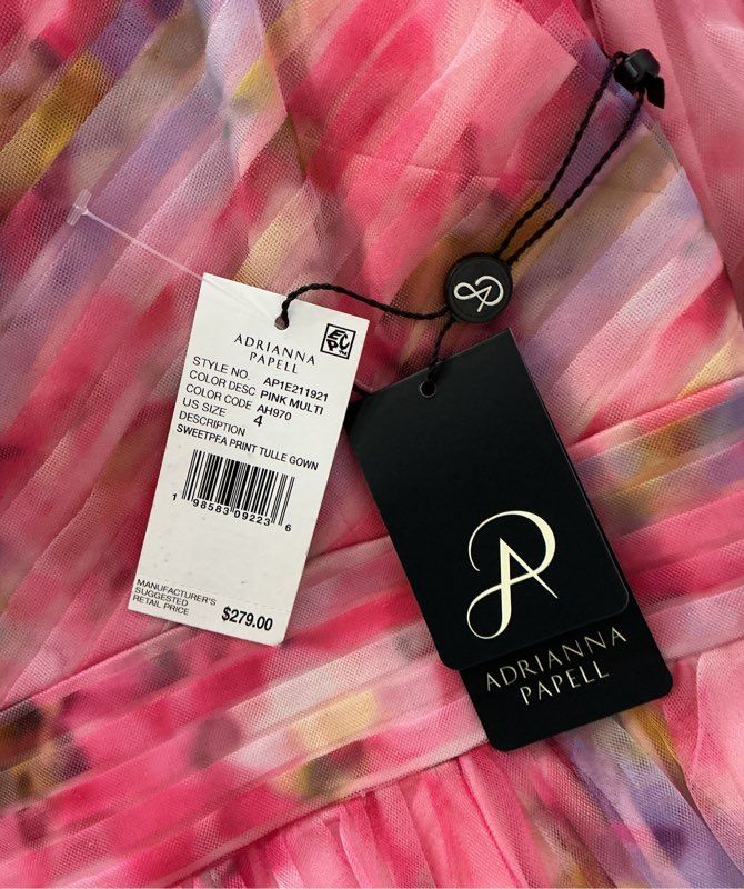 NWT Adrianna Papell Sweat Pea Print Tulle Off Shoulder Gown Size 4 Retail $279