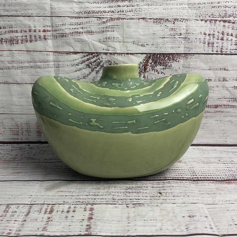 Kenshoma Green Crackle Glaze 9" Long Vase