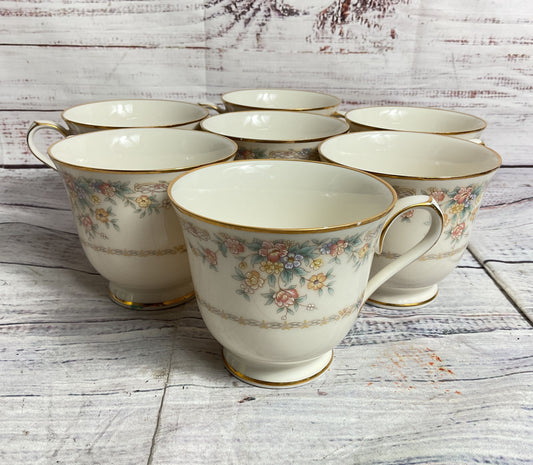 Nortiake Gallery China 7246 Floral Pattern 3" Set of 7 Tea Cups Ivory