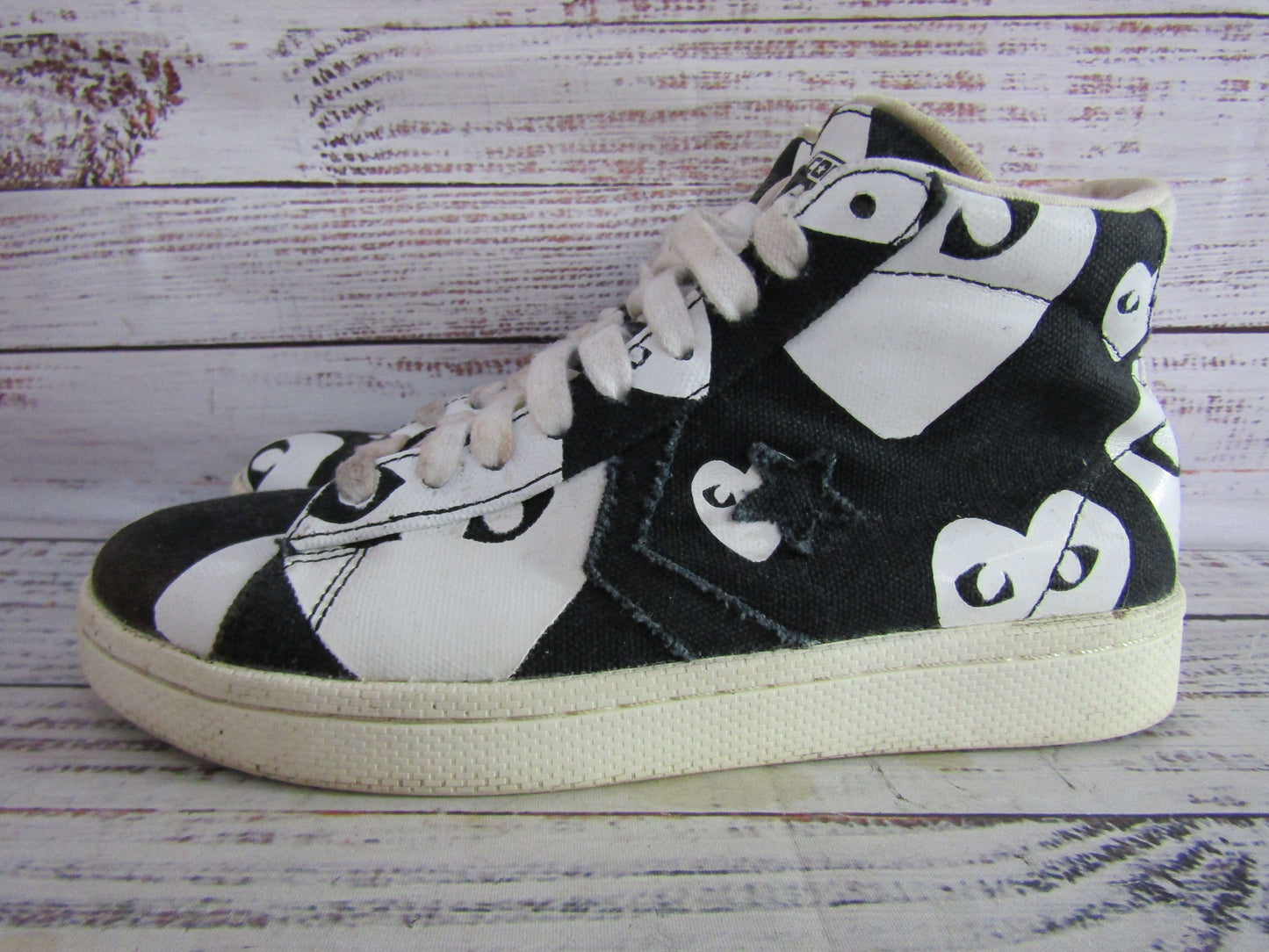 Converse x Comme des Garçons PLAY Women's Black Mid Top Sneakers Size 6.5