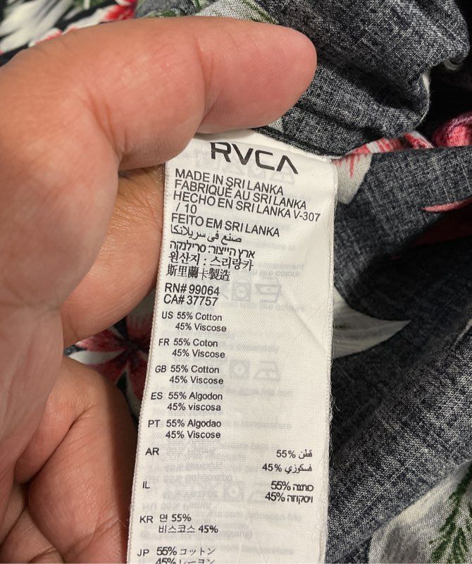 RVCA Men's Hawaiian Regular Fit Button Down Shirt Size M Black Red Green