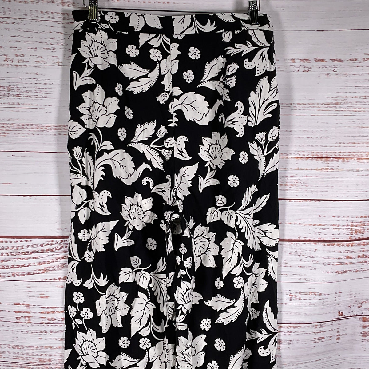 MNG Women's Black White Floral Print Side Zip Wide Leg Pants- SZ L