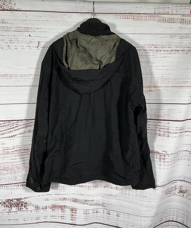 Men's Carhartt Black Coat with removable hood Size M AS IS