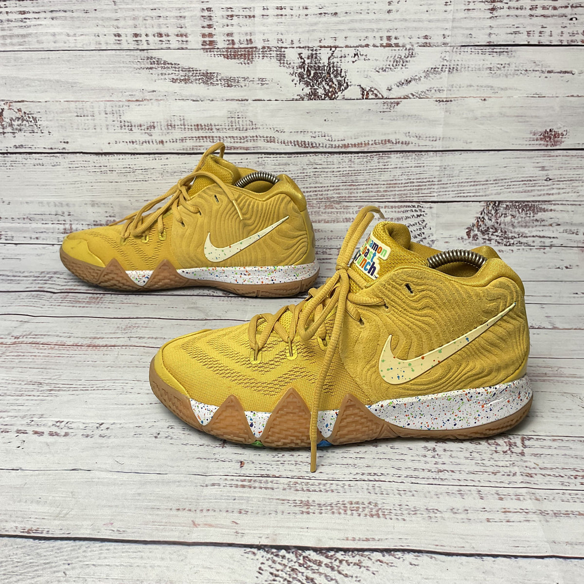 Nike Kyrie 4 Men's Cinnamon Toast Crunch Yellow Sneaker Athletic Shoe 6Y Youth