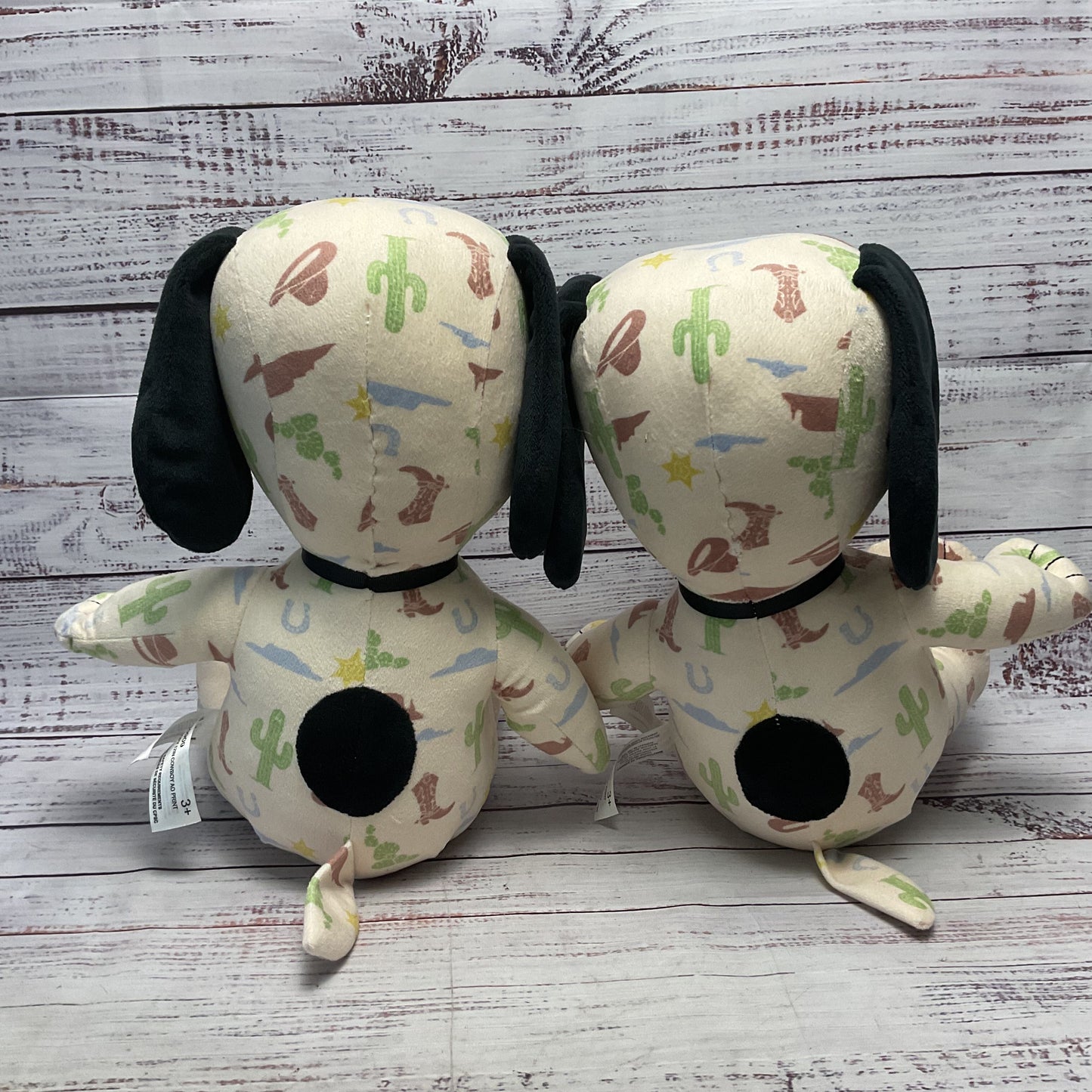 Peanuts Knotts Berry Farms Snoopy Western Cowboy Motif Design Set Of 2
