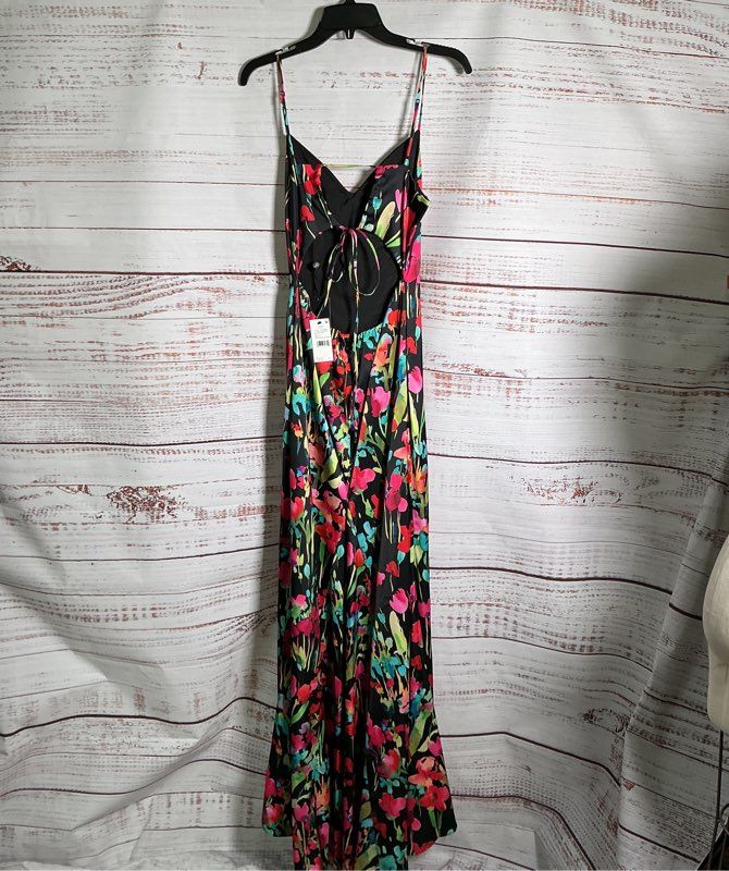 NWT Adrianna Pappell Floral Satin Maxi Dress w/open back Size 4 Retail $365