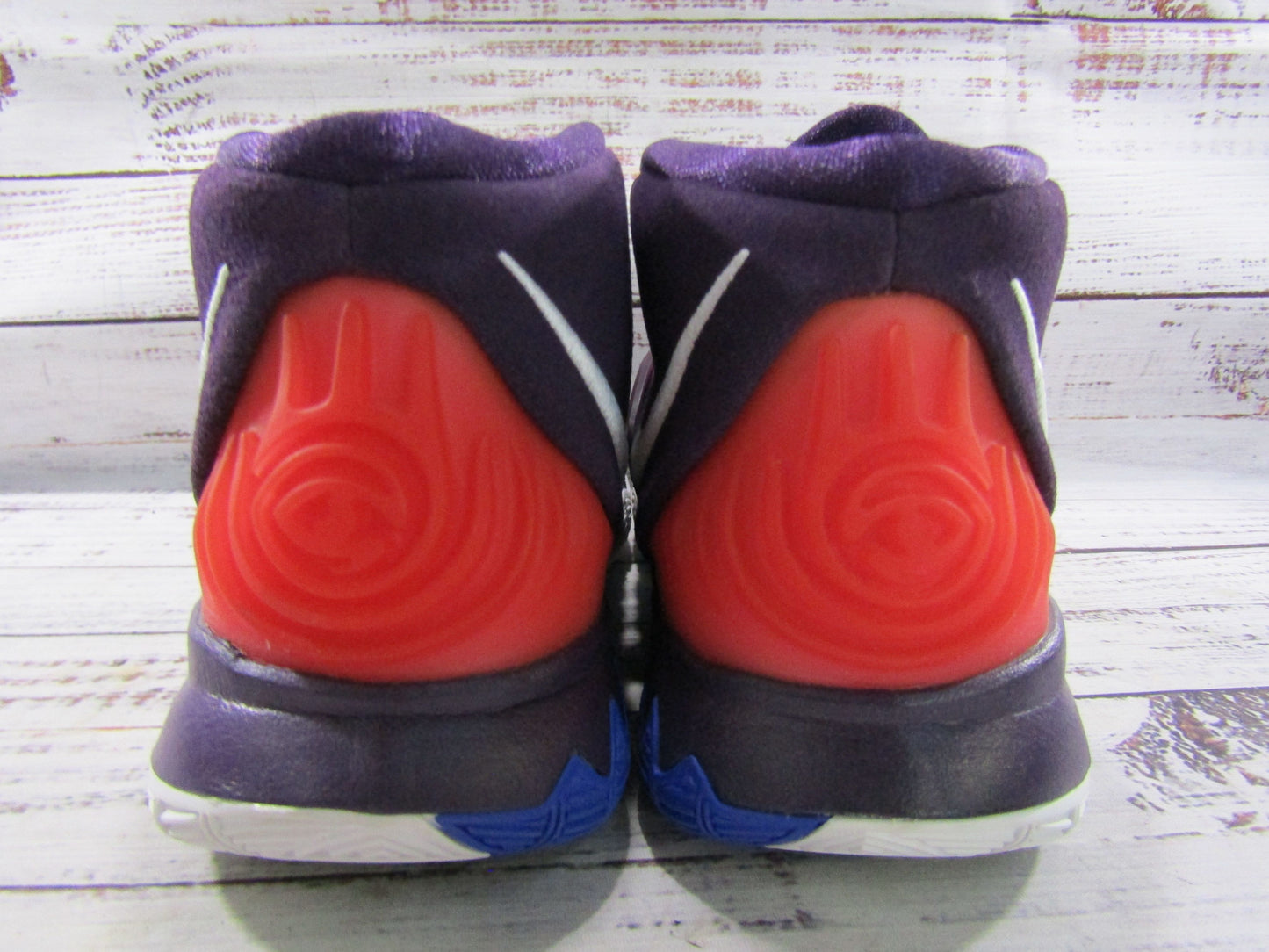 Nike Kyrie 6 GS Boy's Purple Basketball Sneakers Size 5 Y