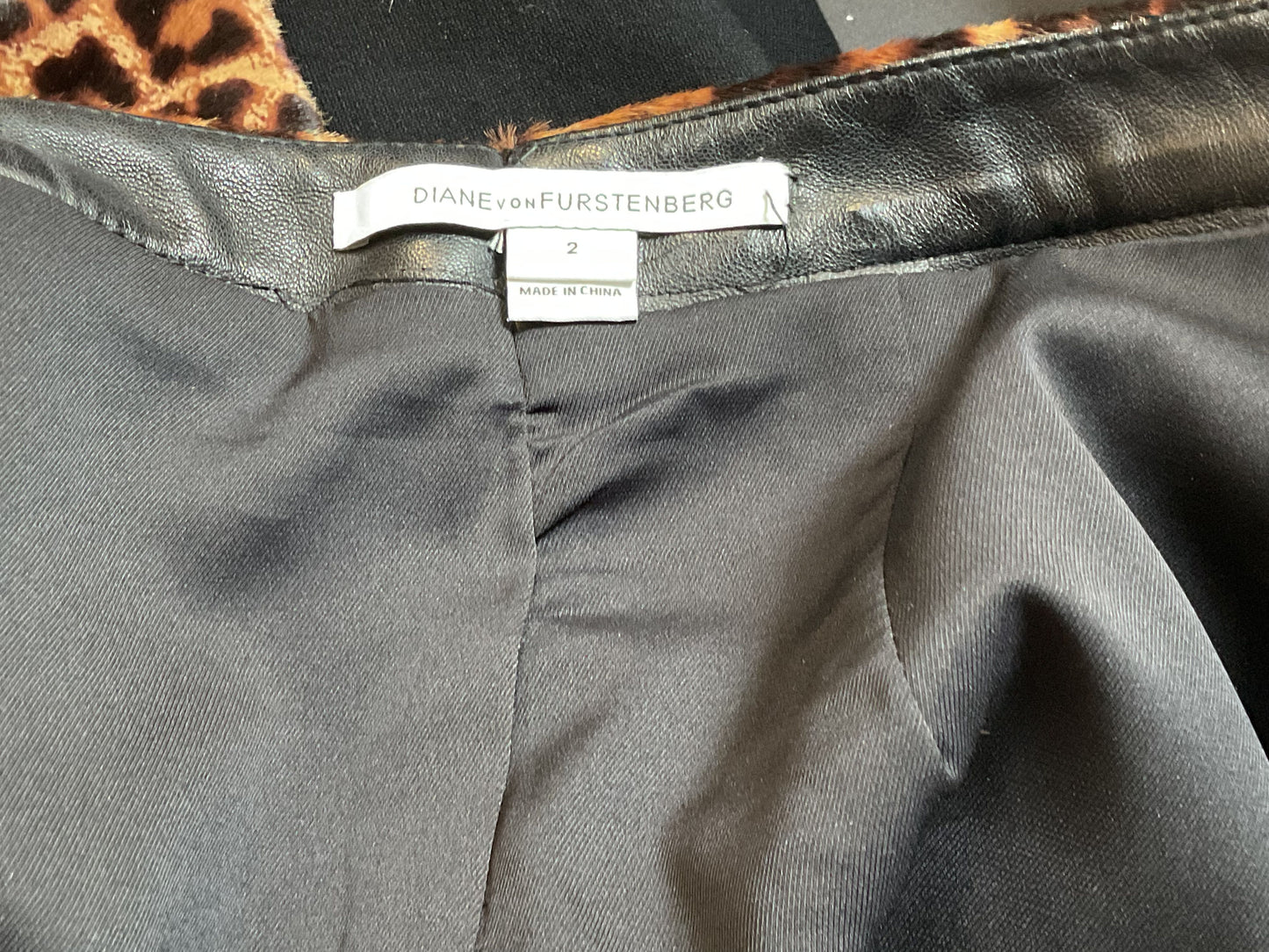 Diane von Furstenberg Leopard Print Calfskin Skirt - Size 2