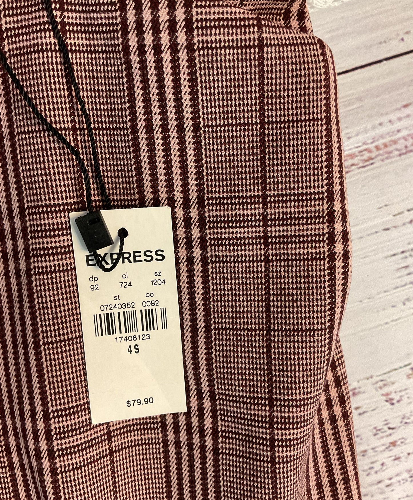 NWT Women's Express Burgundy Plaid Pants Size 4