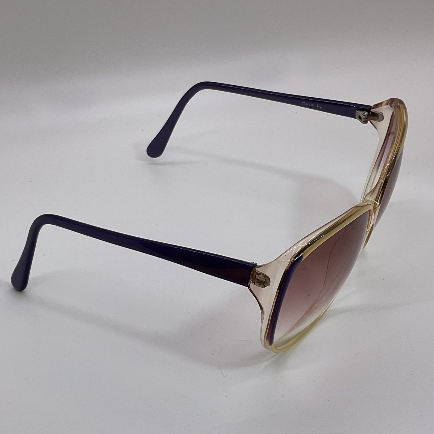 VTG. FILOS #3897 Oversized Gradient Lens Women's Sunglasses