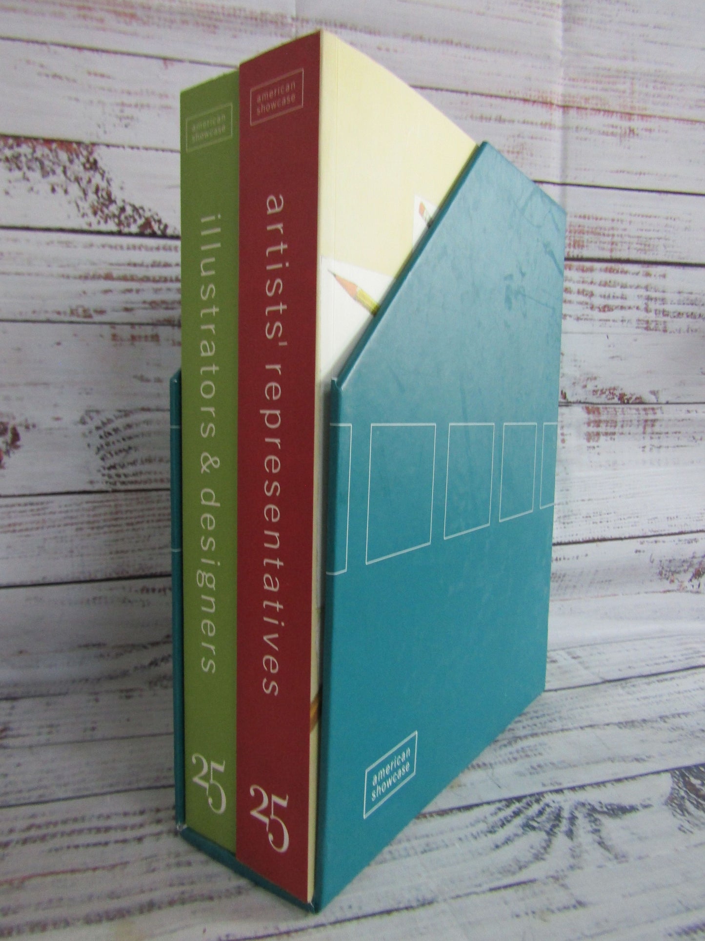 American Showcase Illustrators and Designers Volume 25